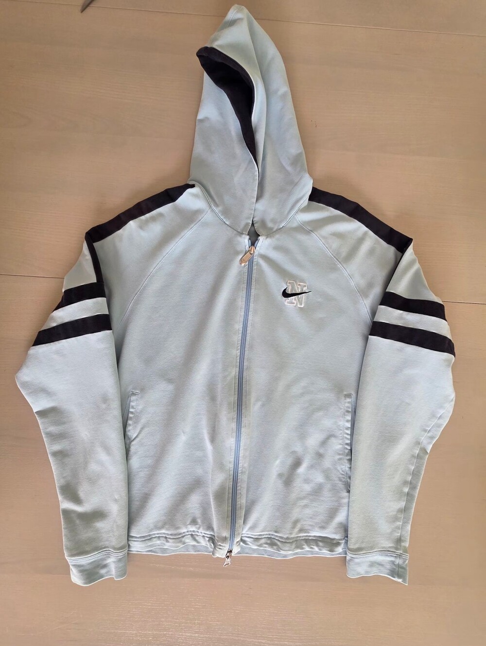 Vintage Ladies Nike Zip Up Hoodie Size XL Baby Blue Embroider Sweatshirt $120
